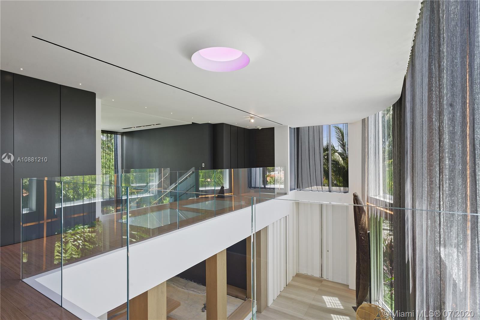 HIBISCUS ISLAND - Residential