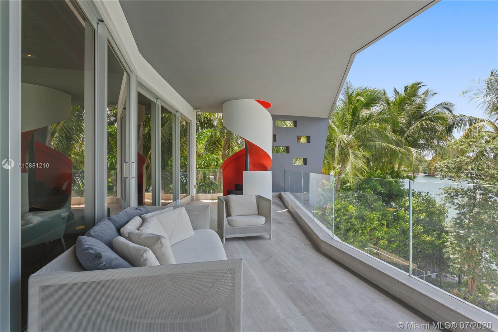 HIBISCUS ISLAND - Residential