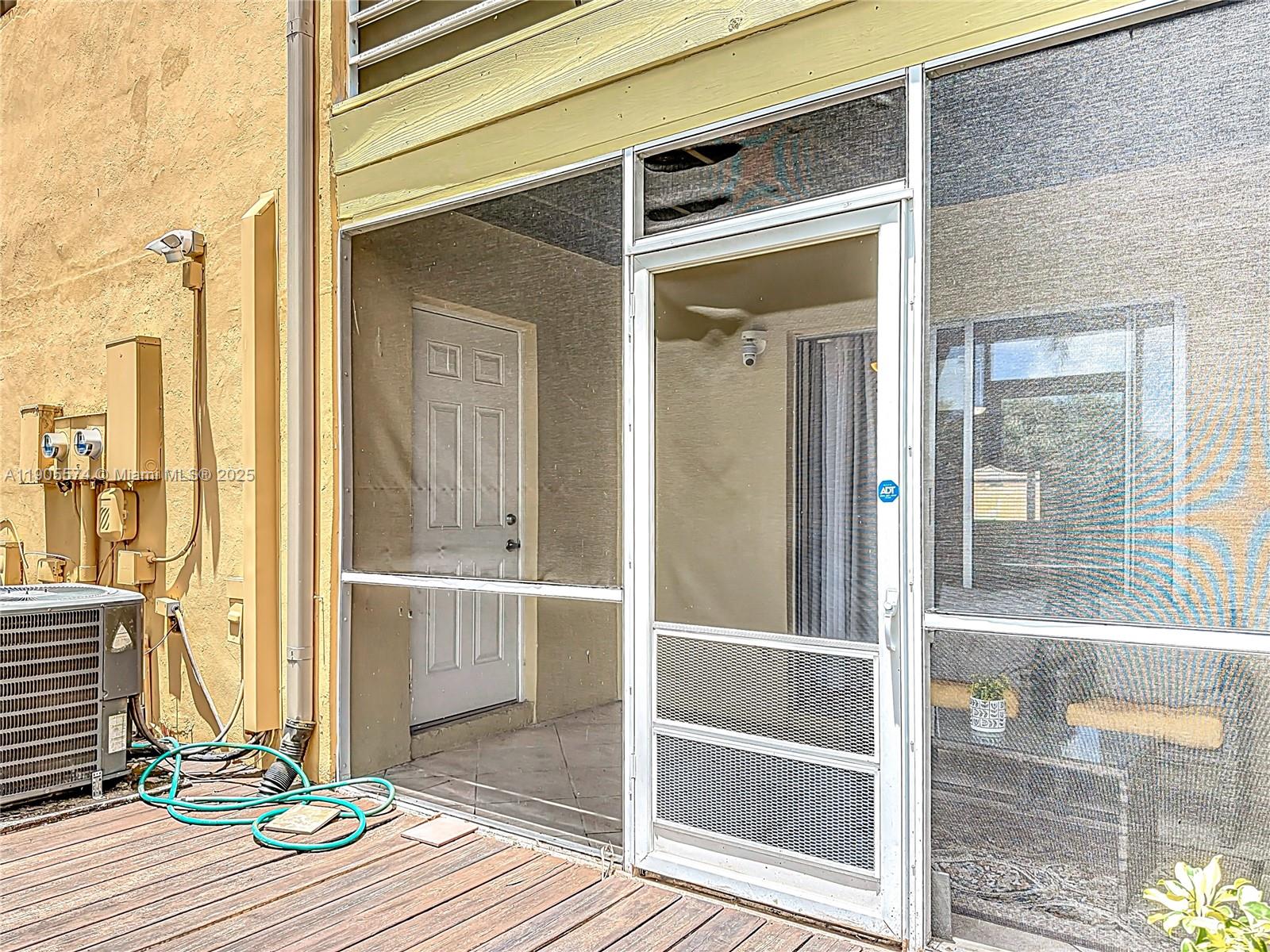 SUNRISE TOWNE PREFERRED 3 - Residential Lease