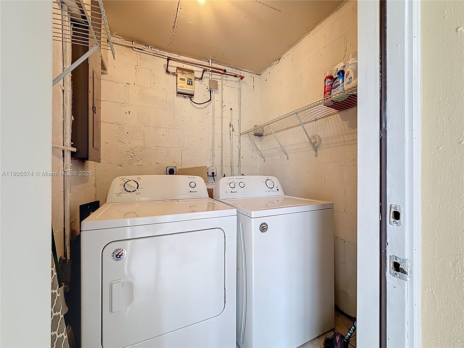 SUNRISE TOWNE PREFERRED 3 - Residential Lease