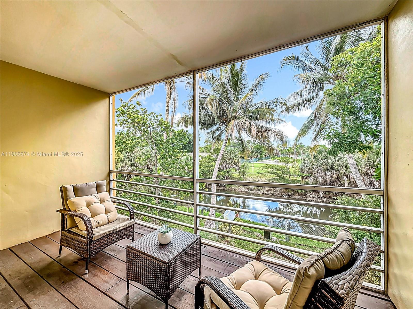 SUNRISE TOWNE PREFERRED 3 - Residential Lease