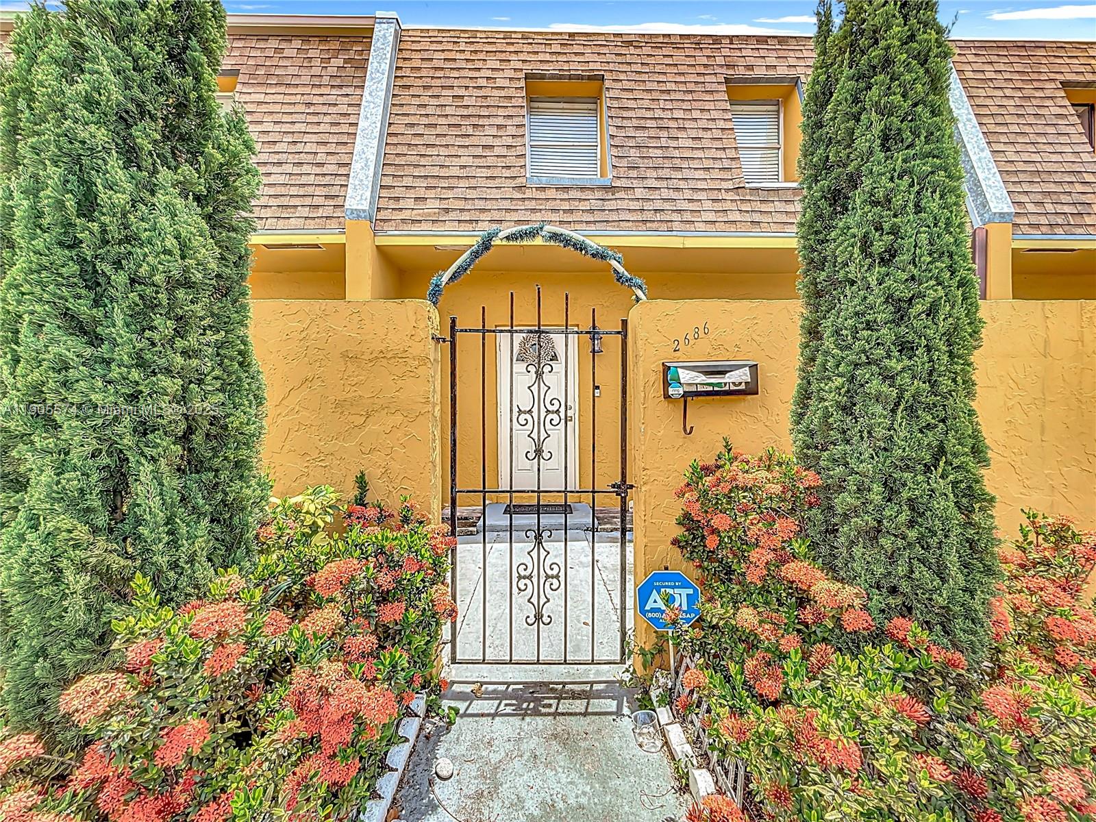 SUNRISE TOWNE PREFERRED 3 - Residential Lease