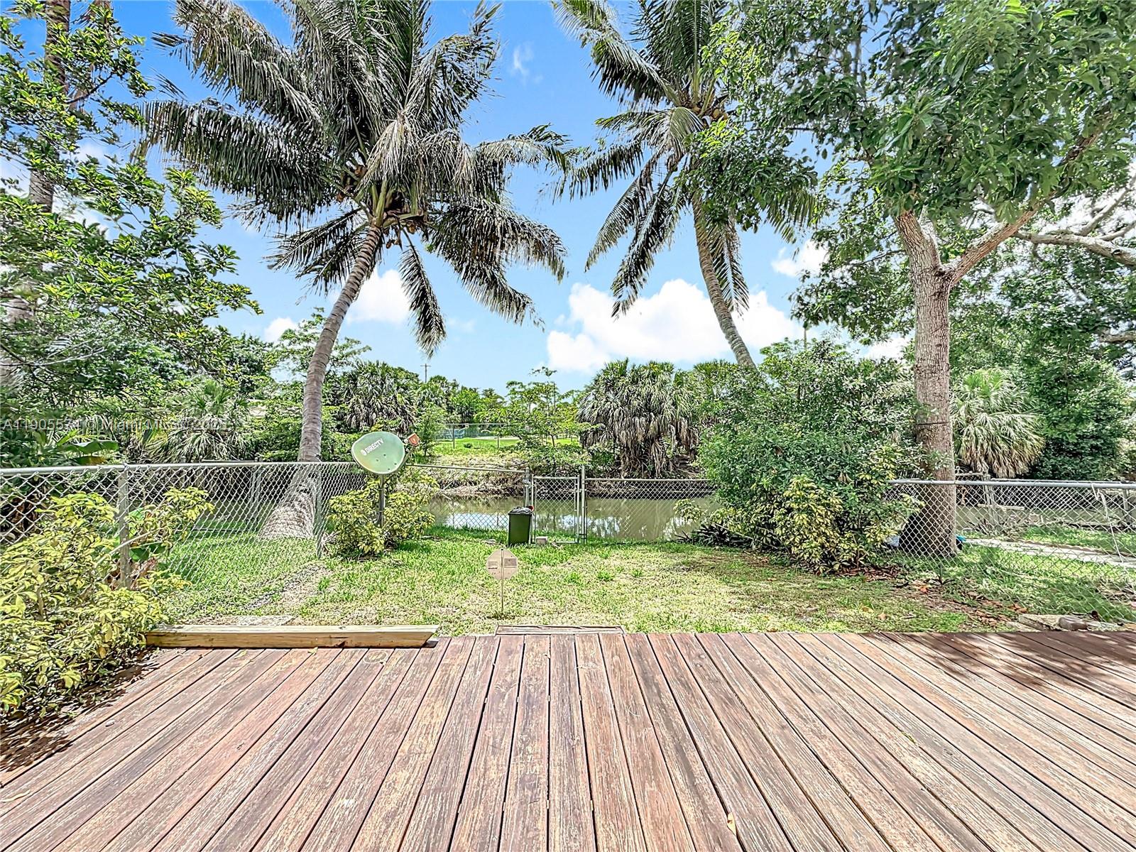 SUNRISE TOWNE PREFERRED 3 - Residential Lease