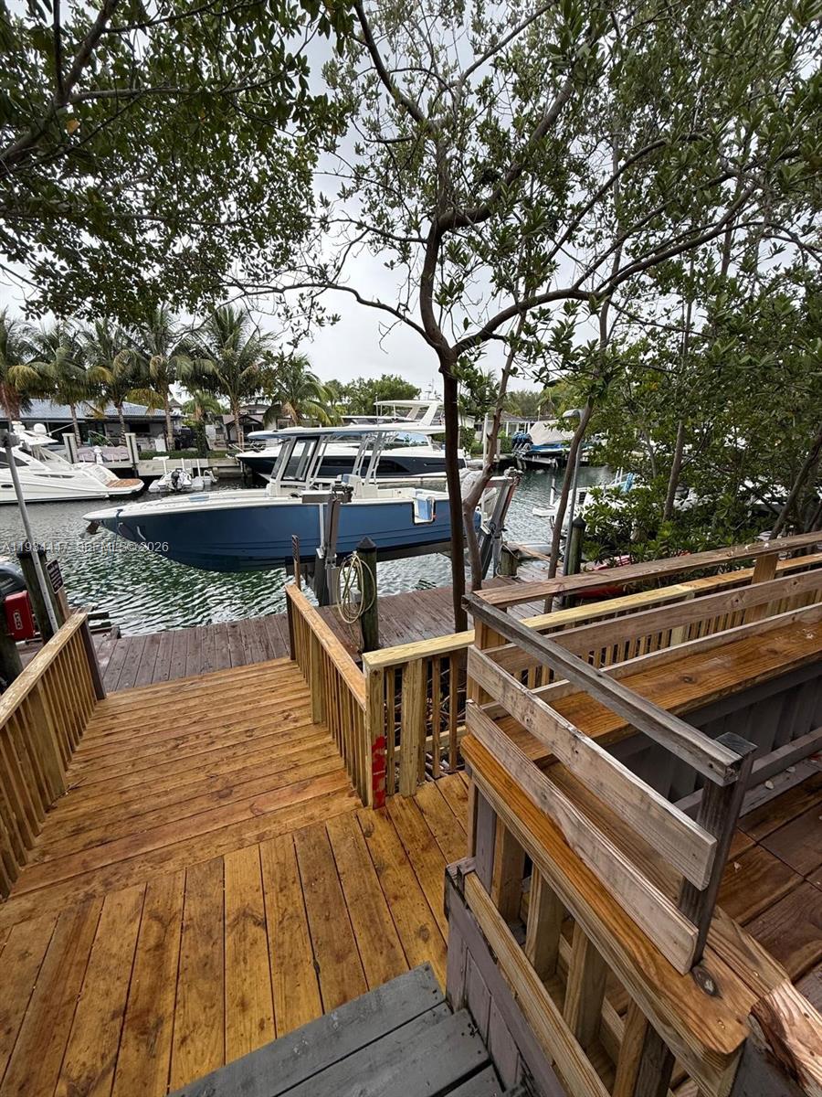 2408 NE 135th St 2408