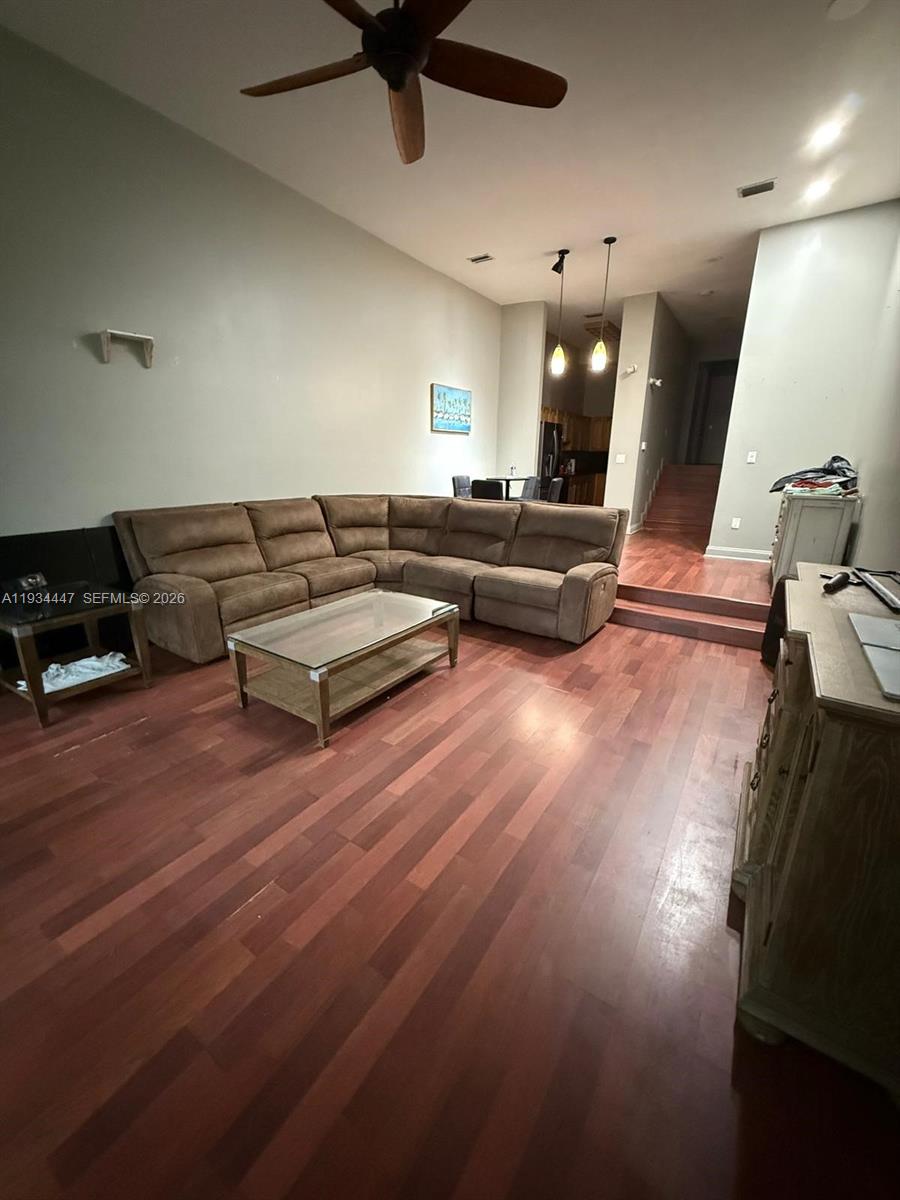 2408 NE 135th St 2408