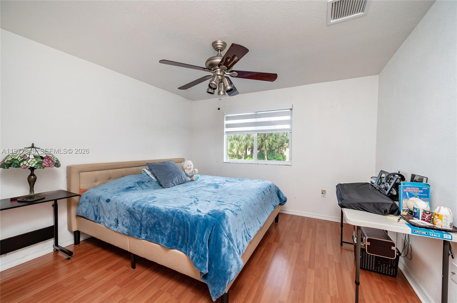 SILVER FALLS - Residential