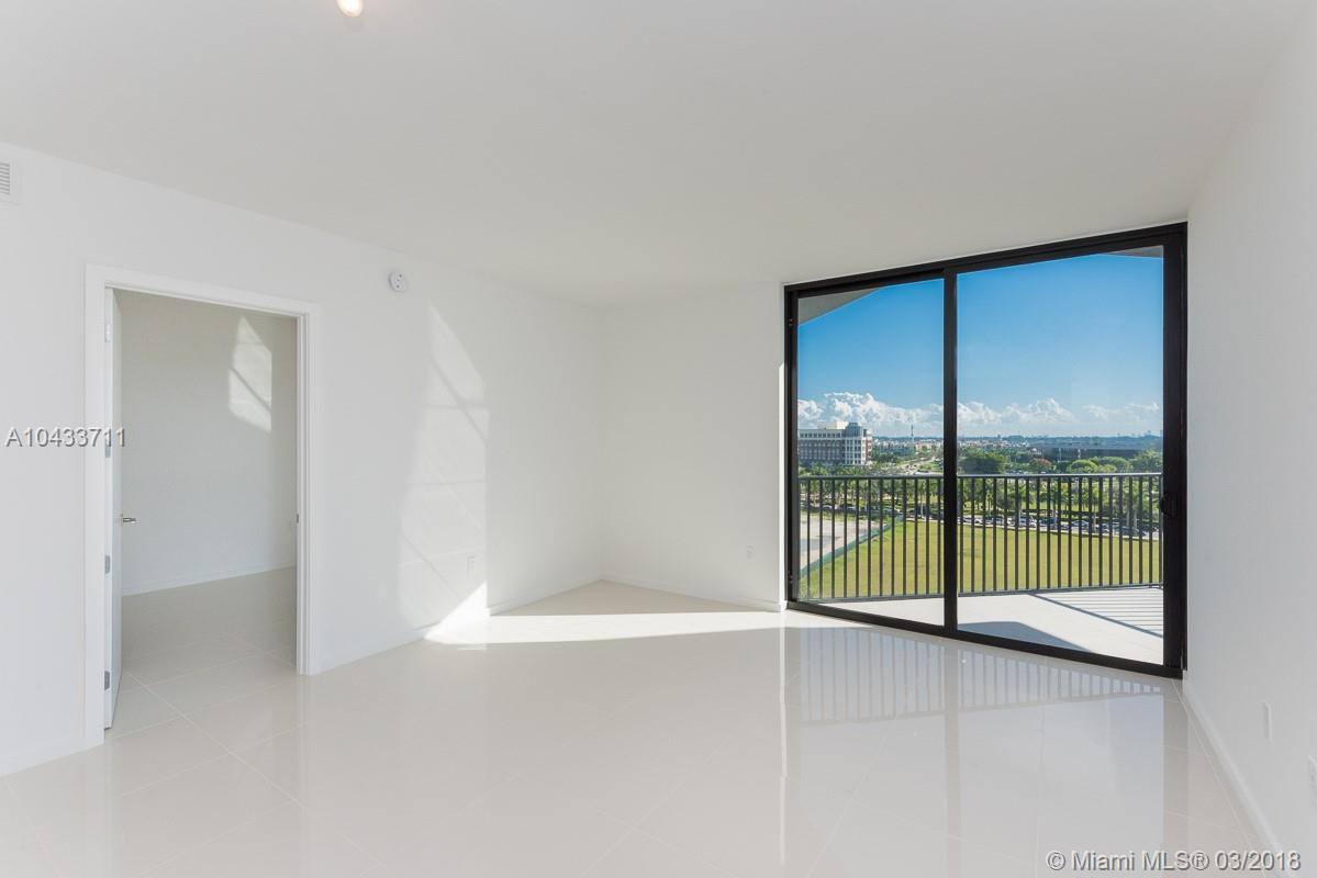 PASEO DOWNTOWN DORAL - Residential Lease