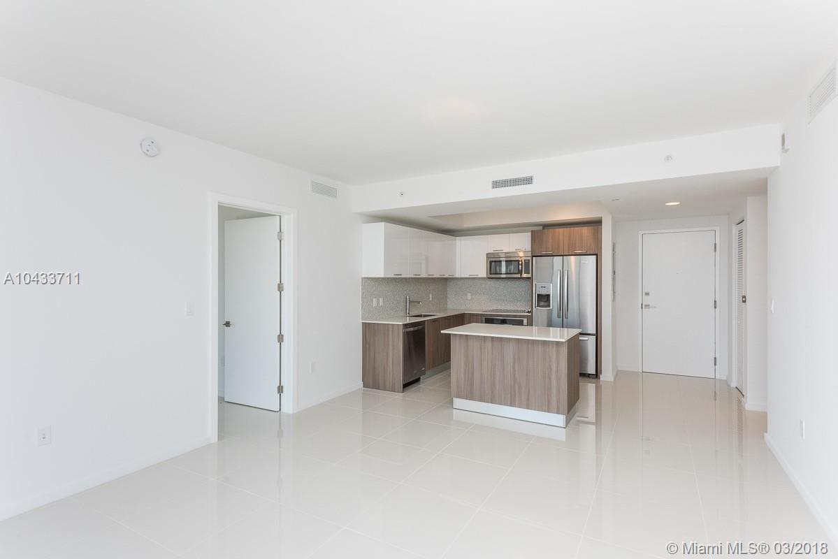 PASEO DOWNTOWN DORAL - Residential Lease