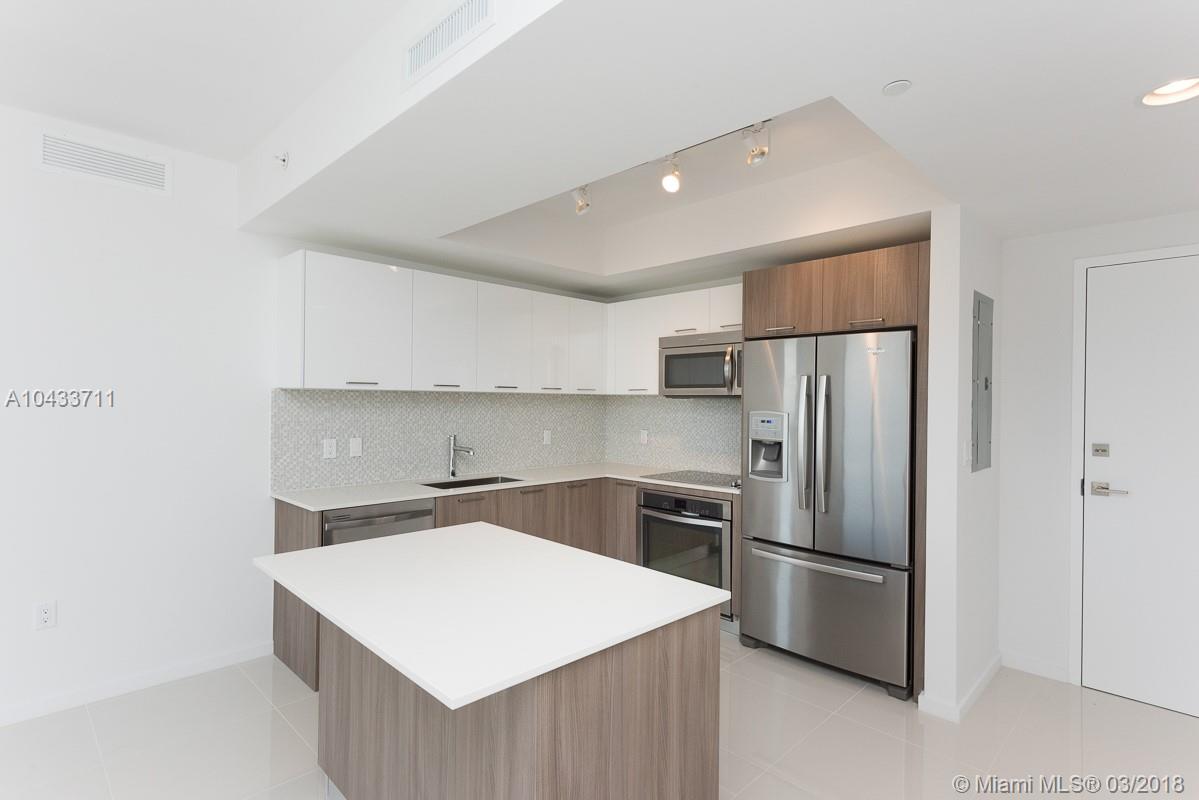 PASEO DOWNTOWN DORAL - Residential Lease