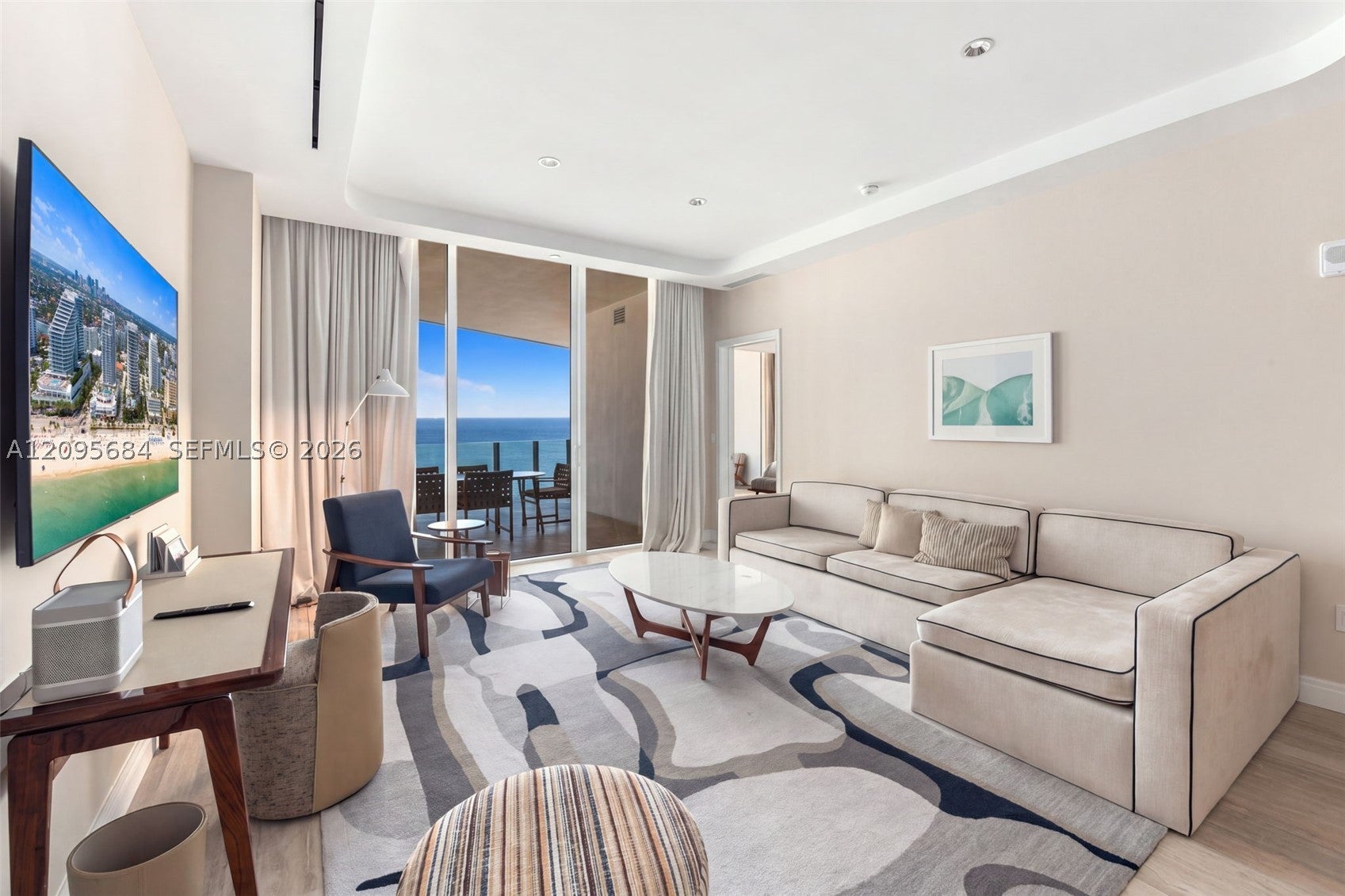 525 N Fort Lauderdale Beach Blvd 1504, Fort Lauderdale, FL, 33304/$3,499,000 3 525 N Fort Lauderdale Beach Blvd 1504