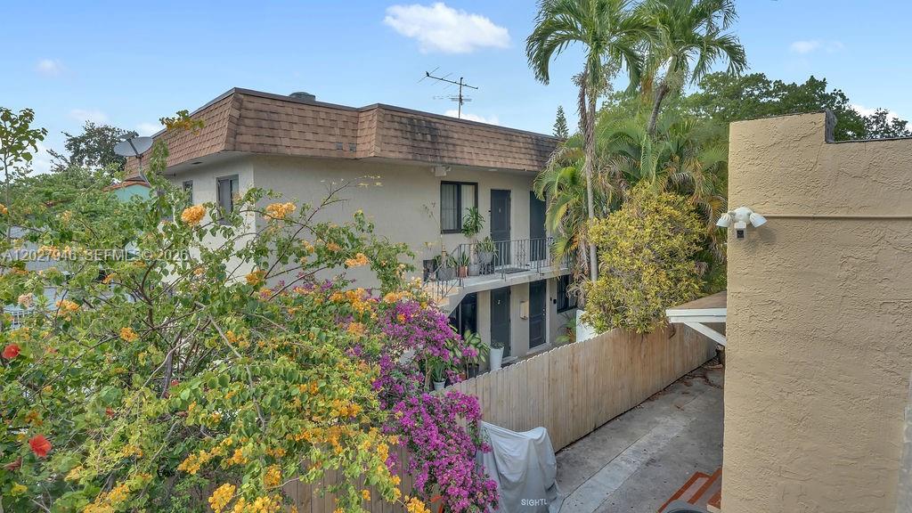 LAWRENCE ESTATES LAND COS - Residential Income