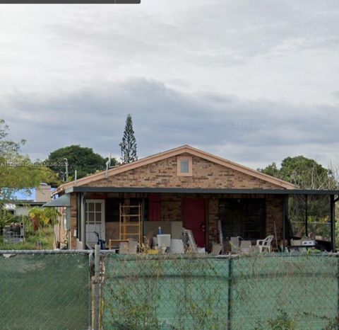 23100 SW 123rd Ave Miami FL 33170