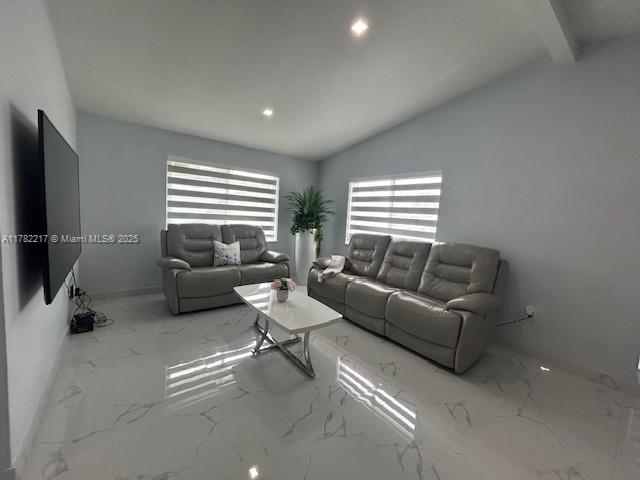871 SE 4th Pl