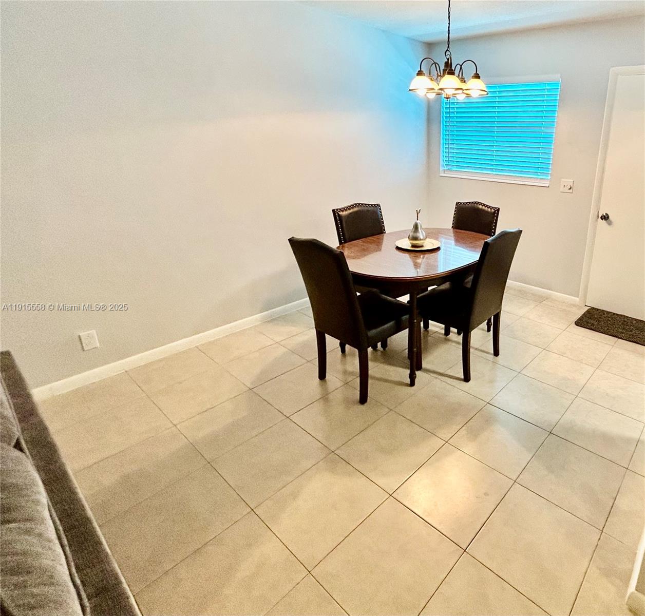 VILLAGE ROYALE CONDO 4 - Residential Lease