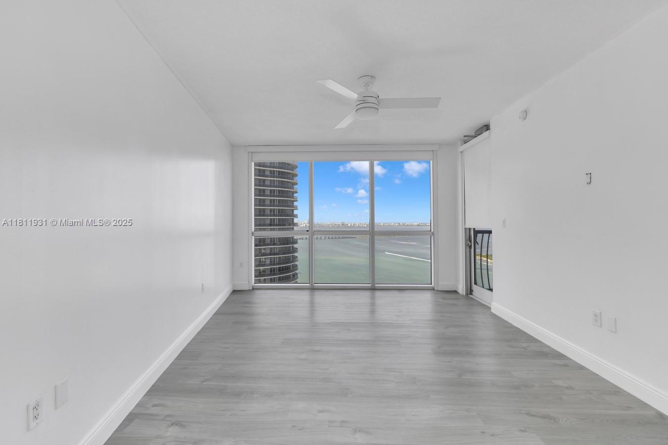 OPERA TOWER CONDO - Residential