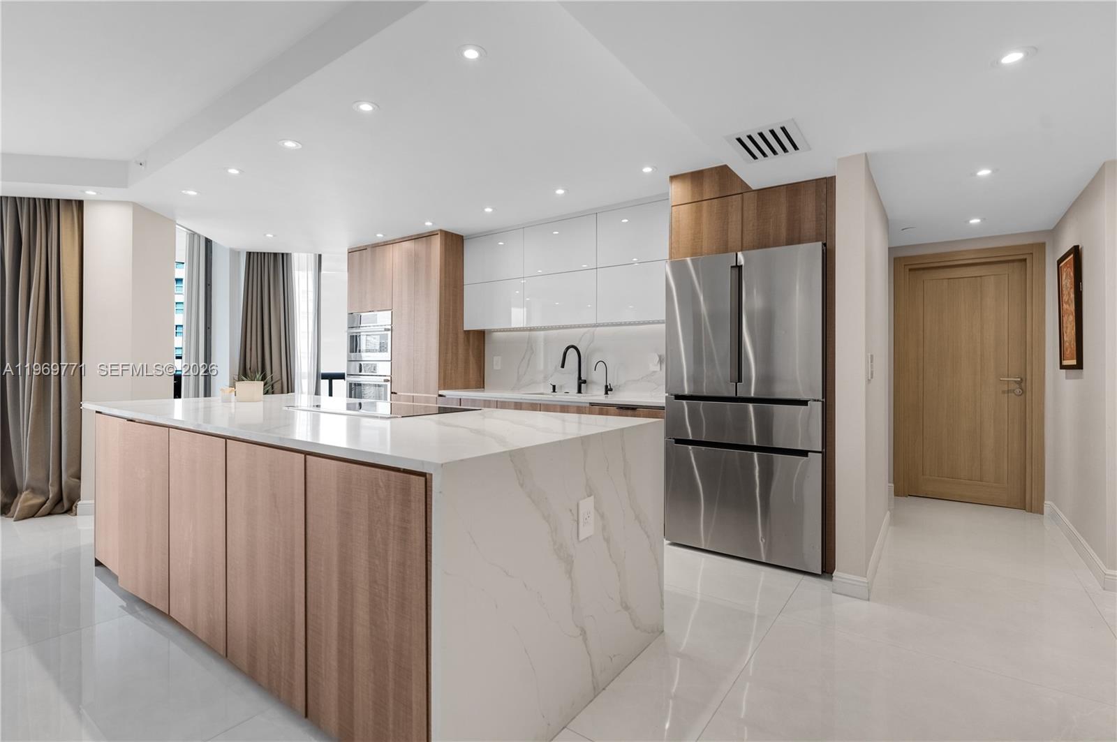 TERRACES NORTH TURNBERRY - Residential Lease