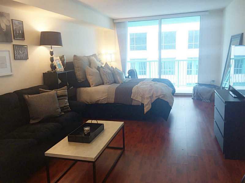 PLAZA CONDO - Residential Lease