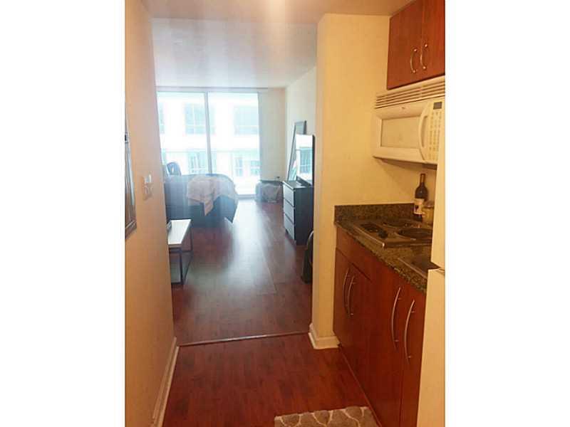PLAZA CONDO - Residential Lease
