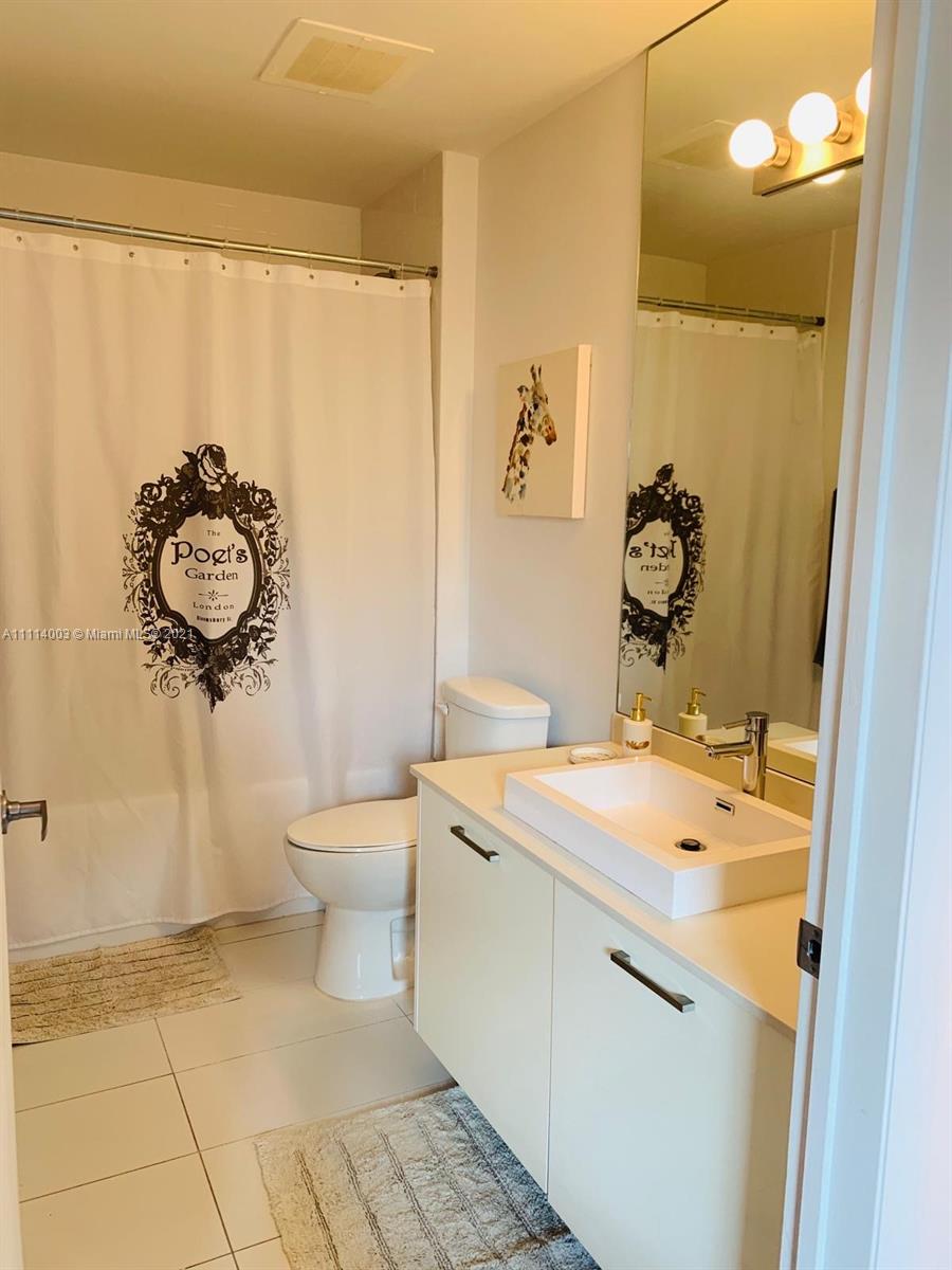 CENTRO CONDO - Residential
