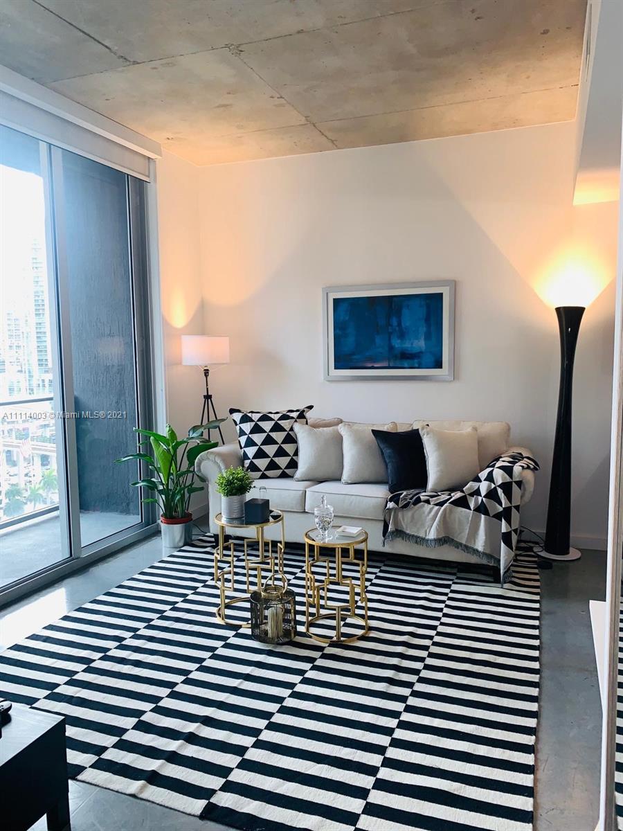 CENTRO CONDO - Residential