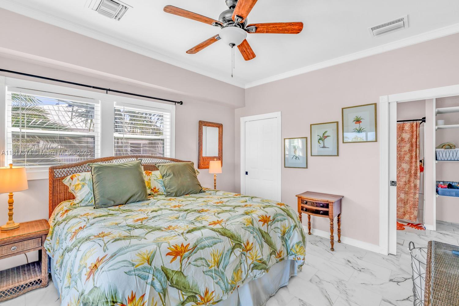 COCO PLUM BEACH - Residential