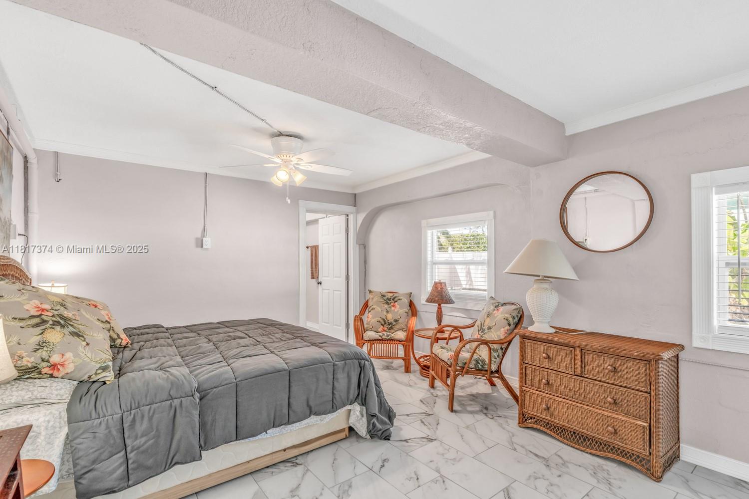 COCO PLUM BEACH - Residential