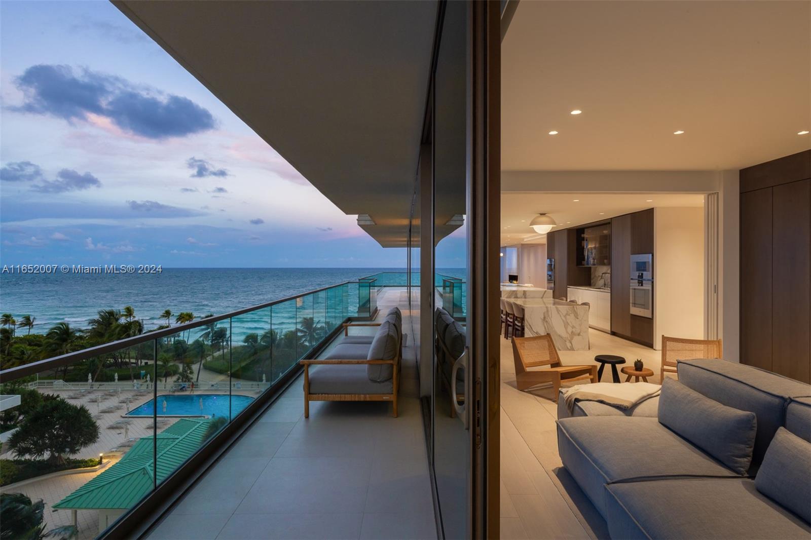 OCEANA BAL HARBOUR CONDO - Residential