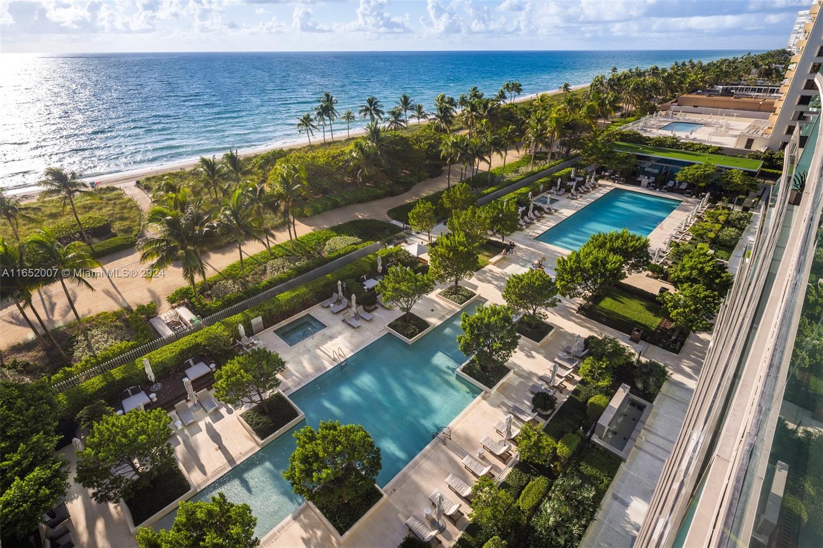 10203 Collins Ave 701