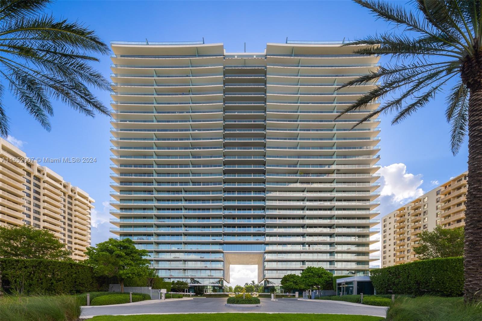 OCEANA BAL HARBOUR CONDO - Residential
