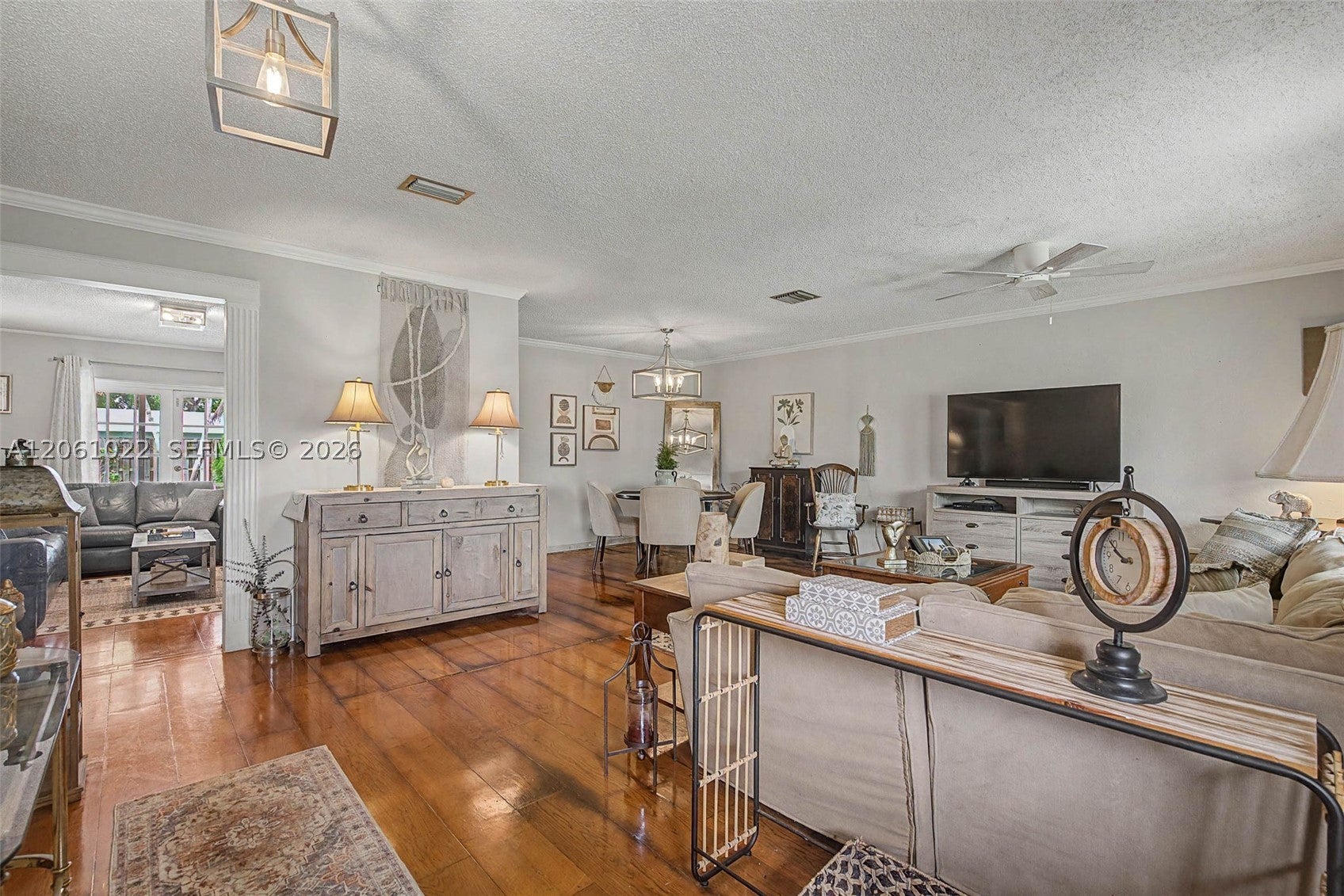 7460 NW 13th St
