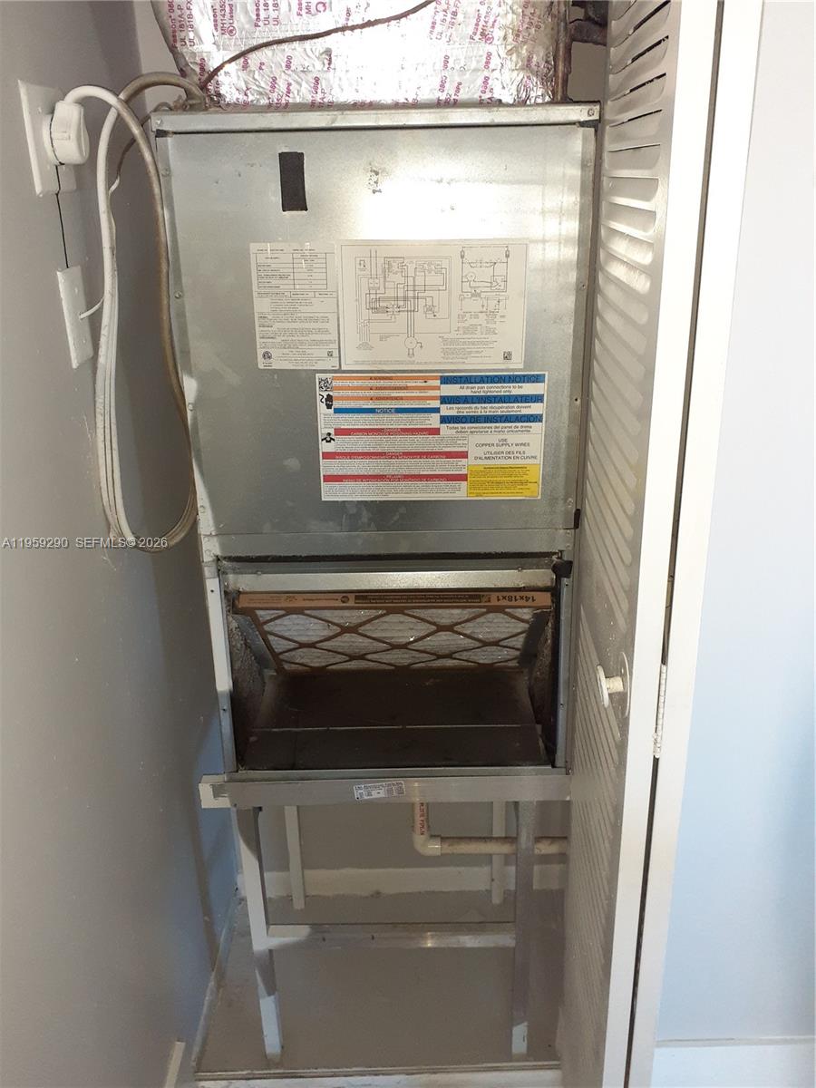 HABITAT II CONDO - Residential