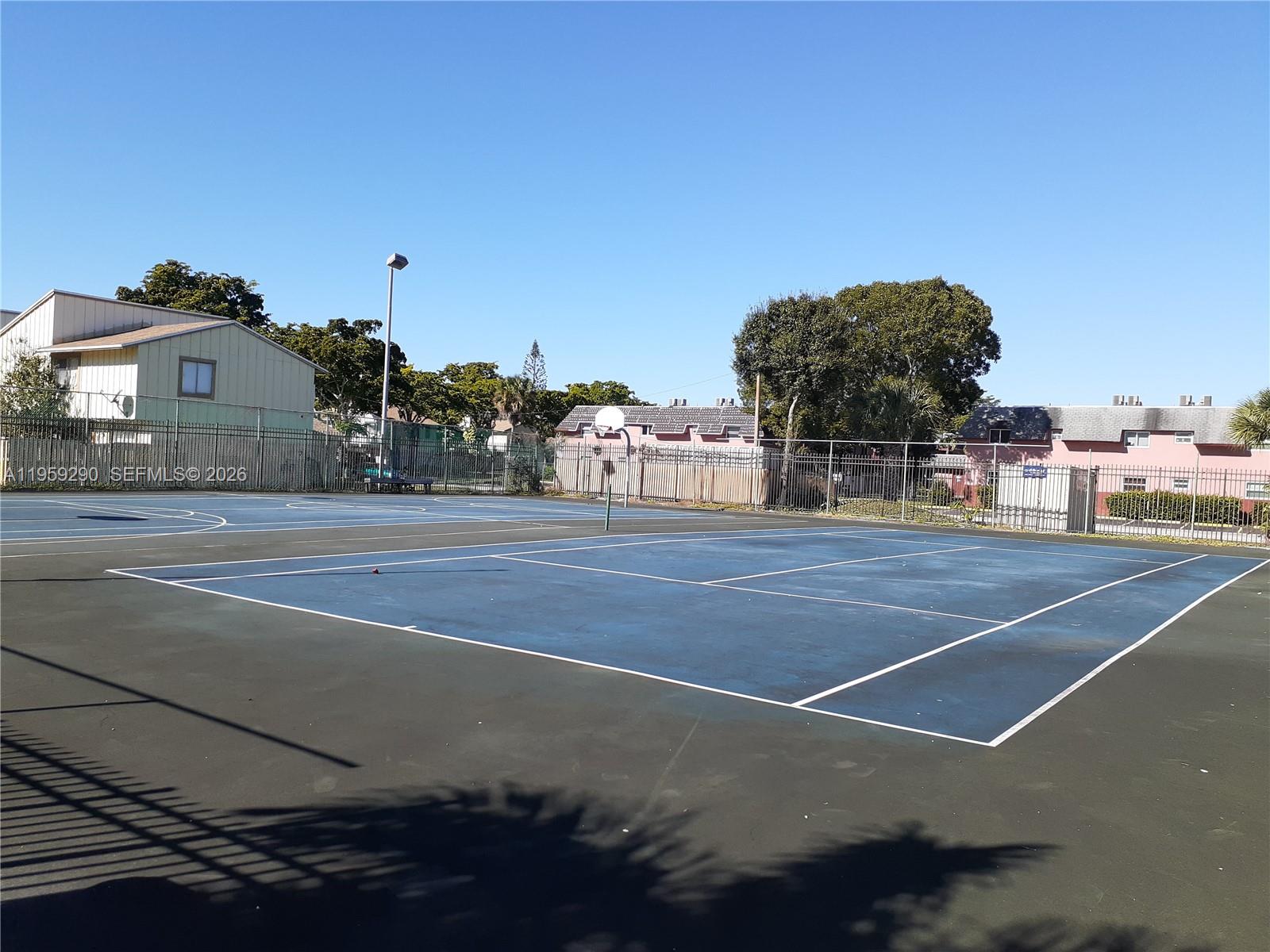 HABITAT II CONDO - Residential