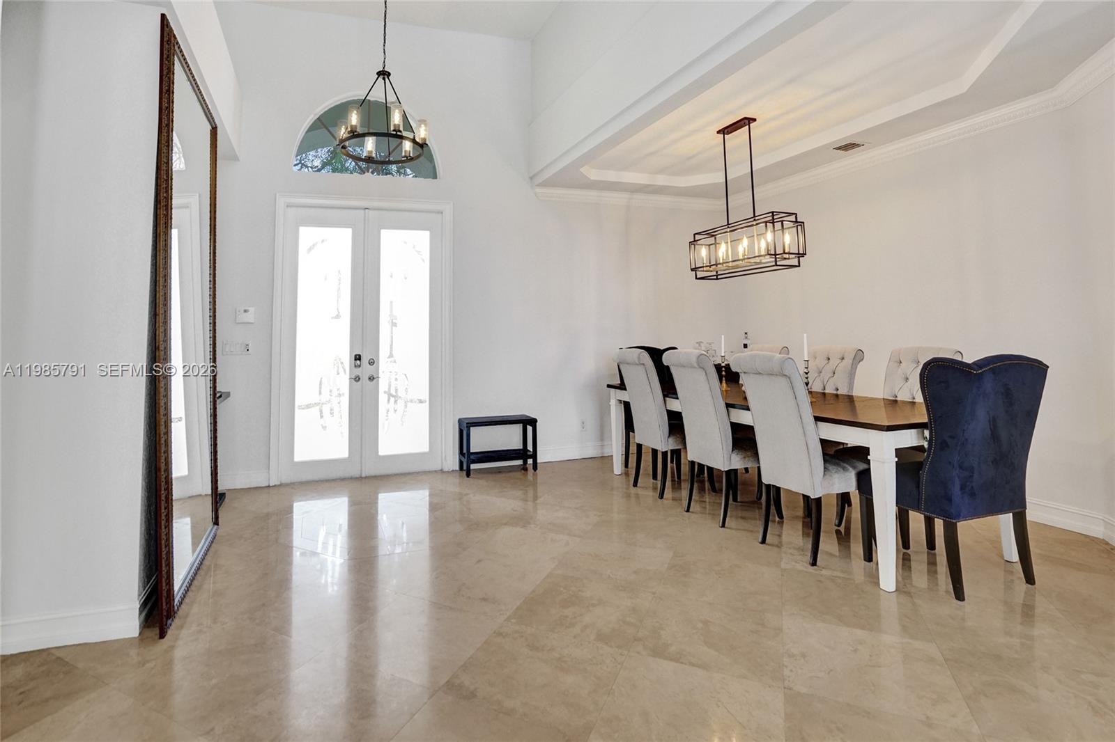 ROLLING HILLS GOLF ESTATE - Residential