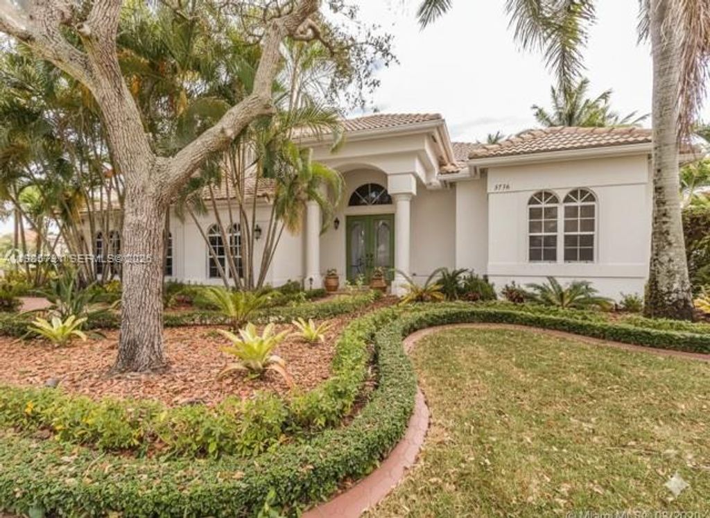 Photo of 3736 Amelia Island Ln, Davie, FL 33328 (MLS # A11985791)