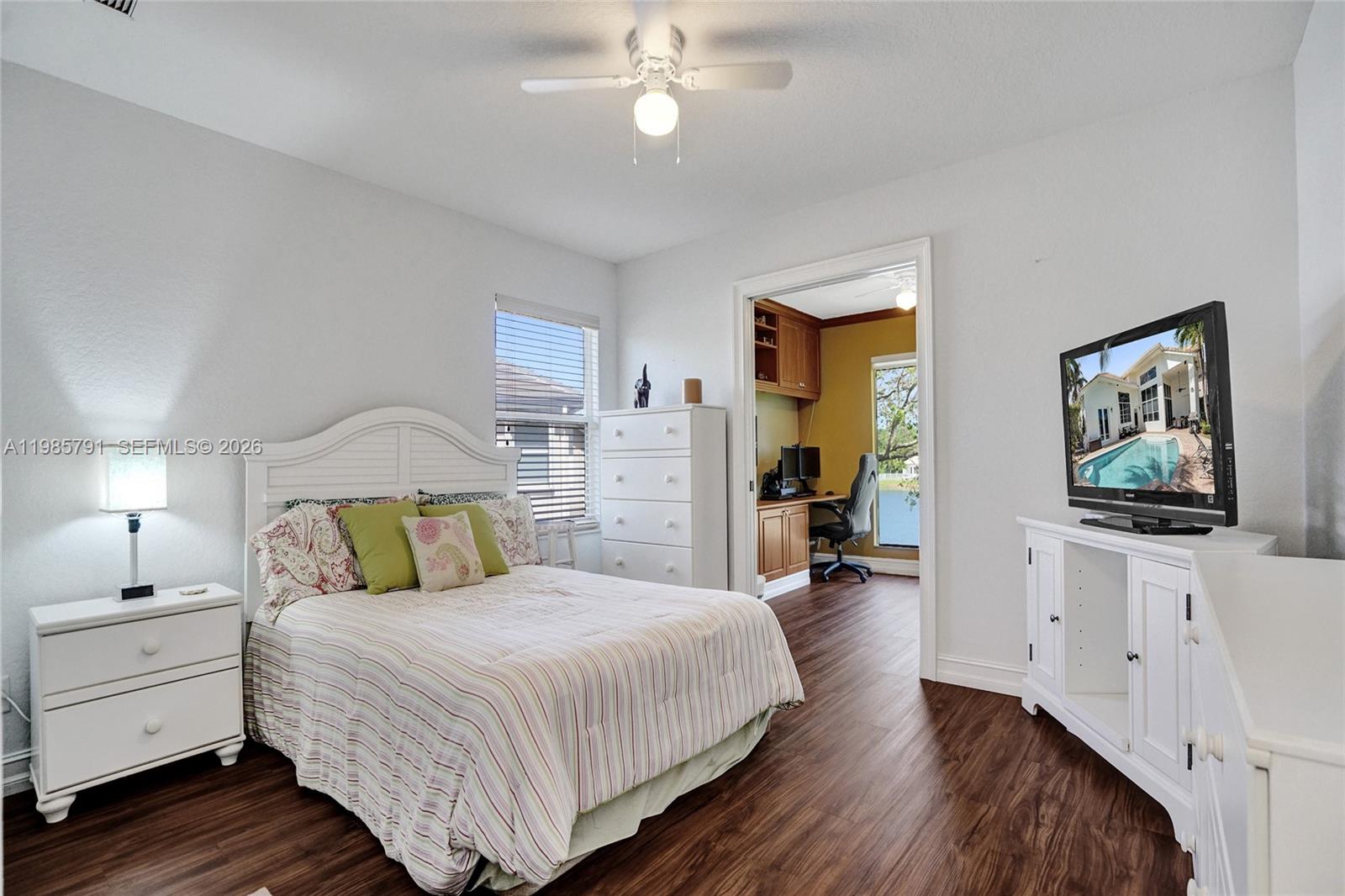 ROLLING HILLS GOLF ESTATE - Residential