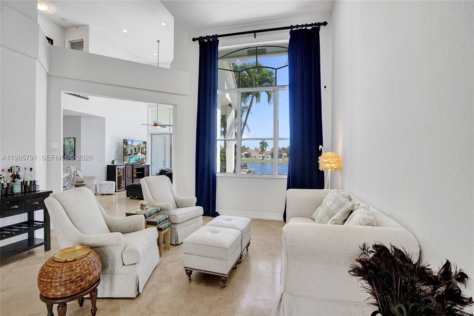 ROLLING HILLS GOLF ESTATE - Residential