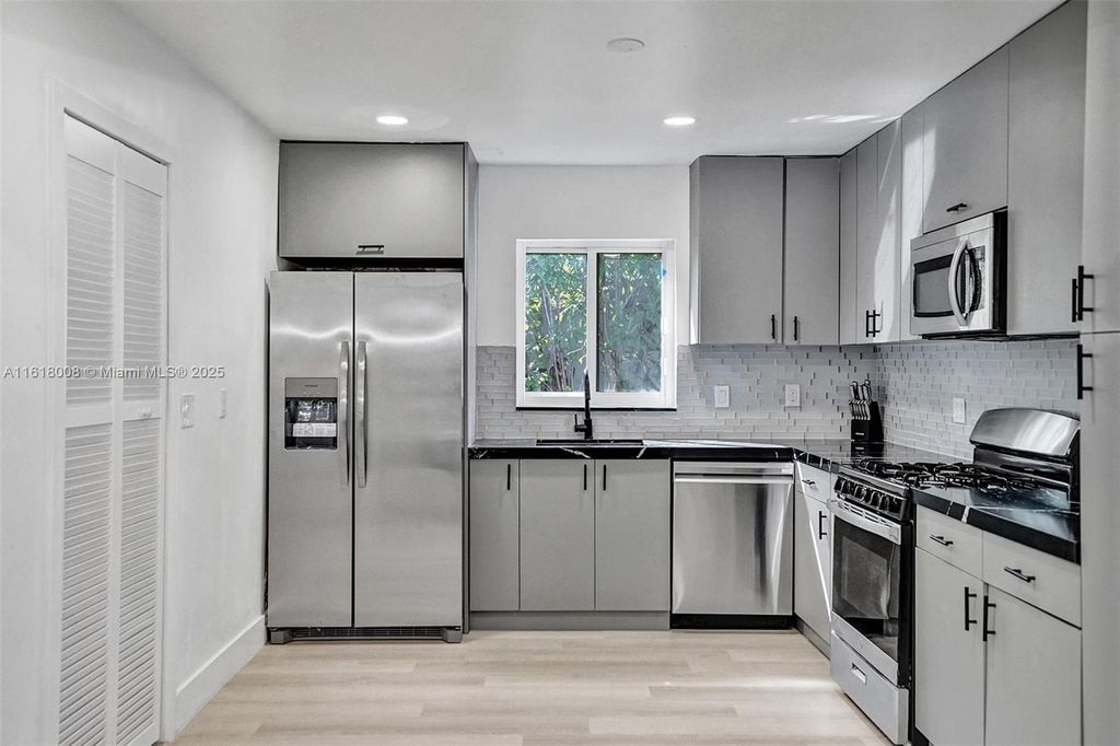 listing image 55