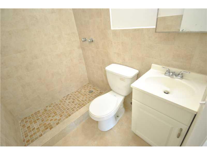 BP 705 LLC - Residential Lease