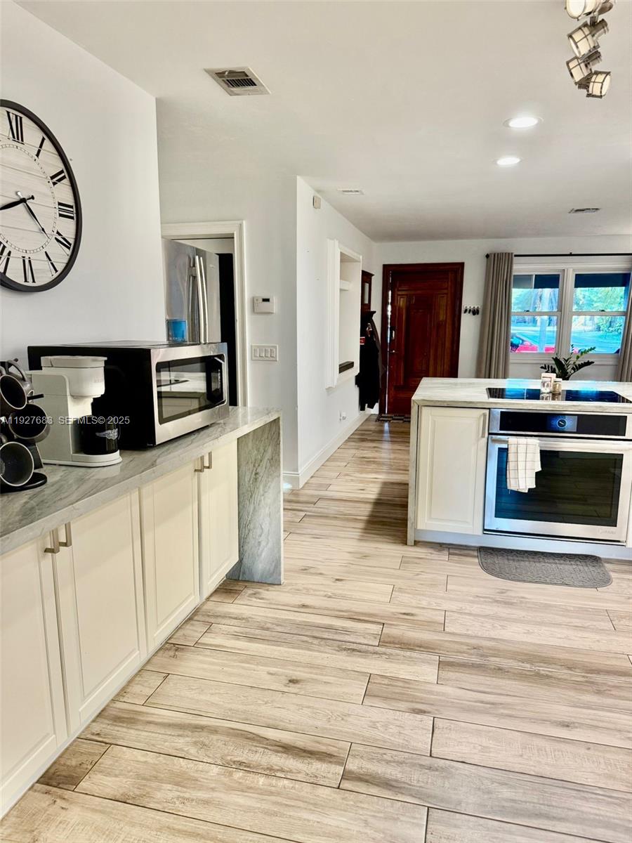 AVON ISLES - Residential Lease