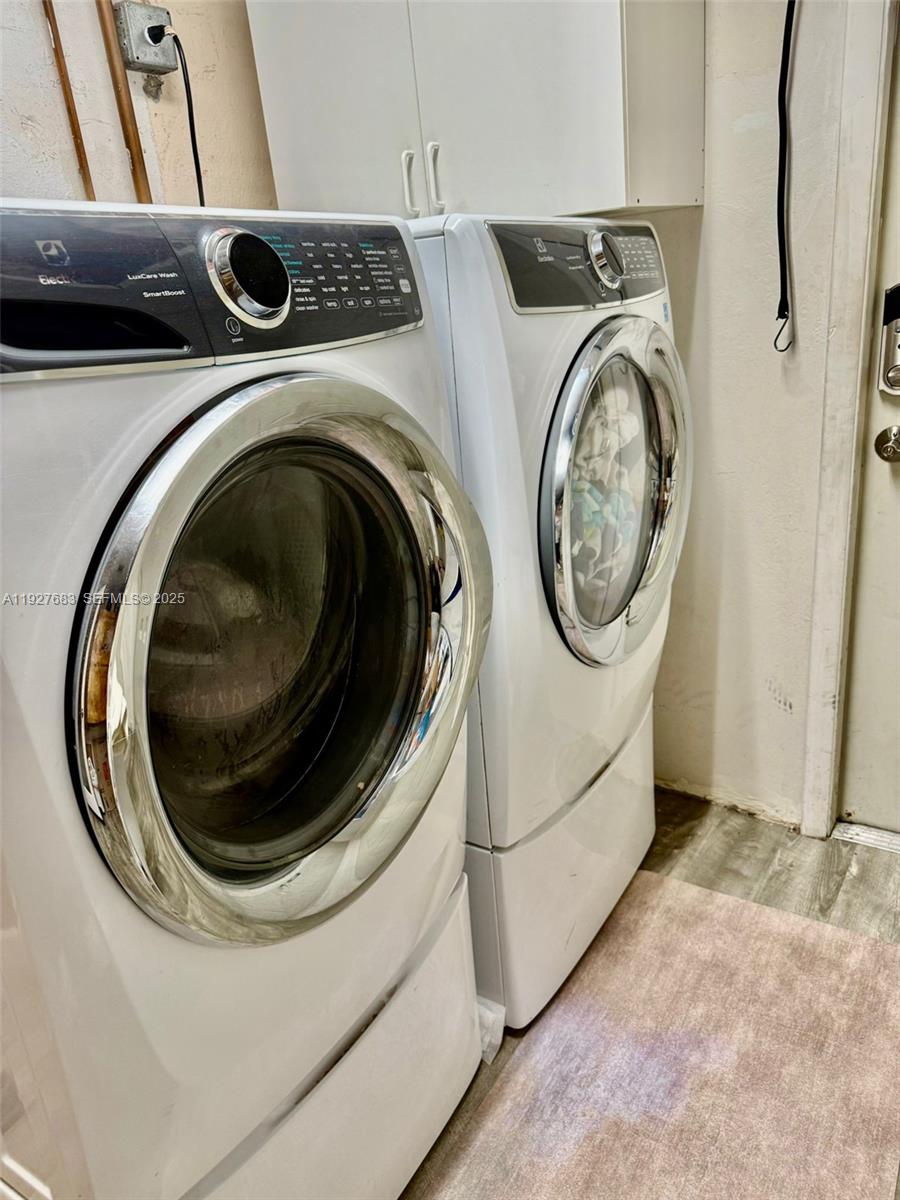 AVON ISLES - Residential Lease