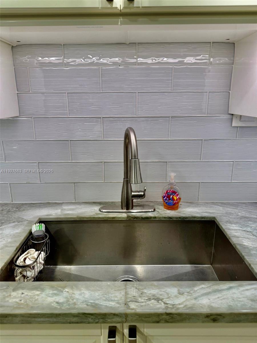 AVON ISLES - Residential Lease