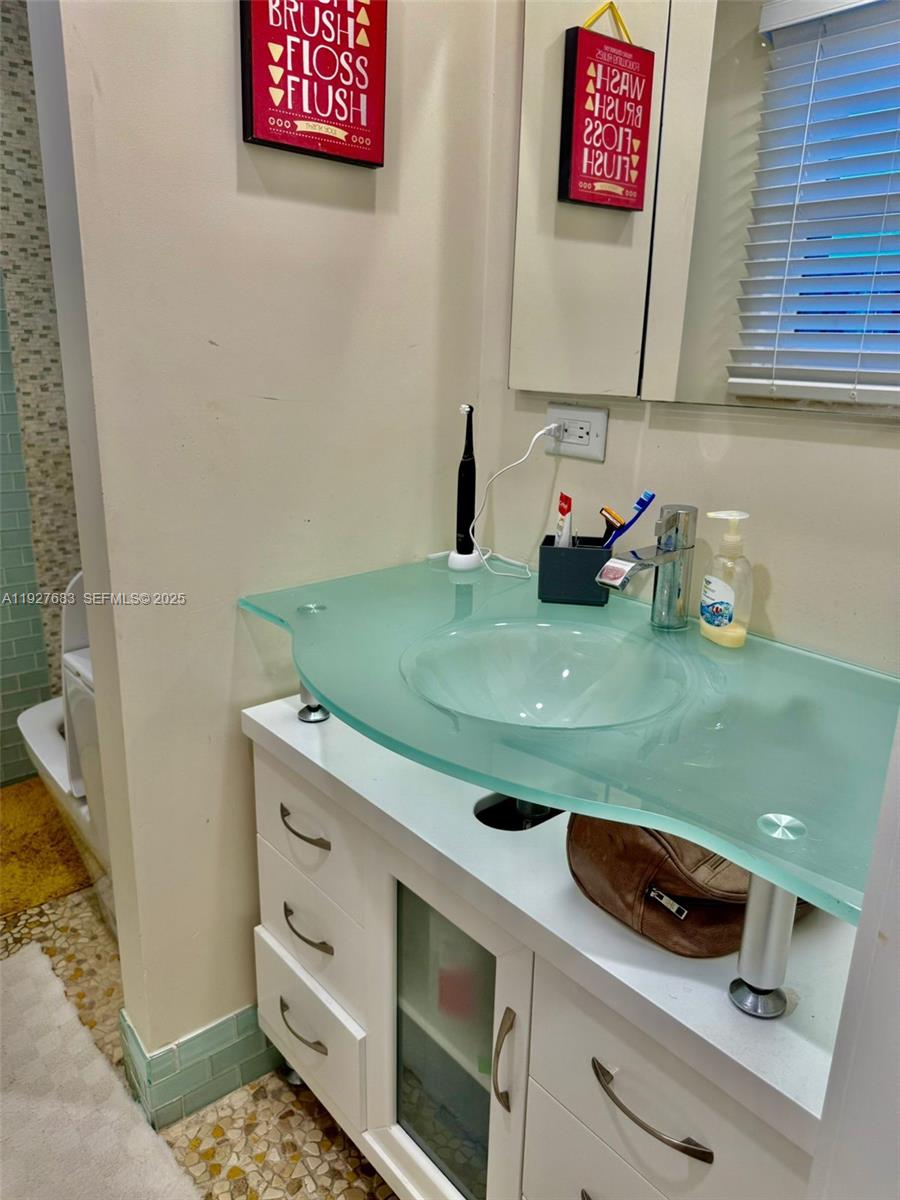 AVON ISLES - Residential Lease