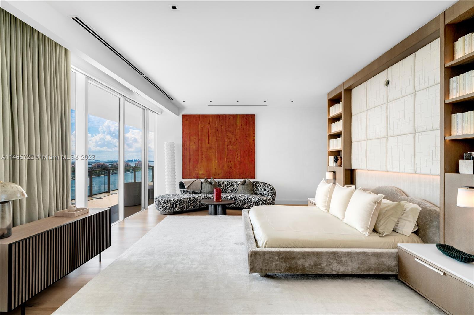 APOGEE CONDO - Residential