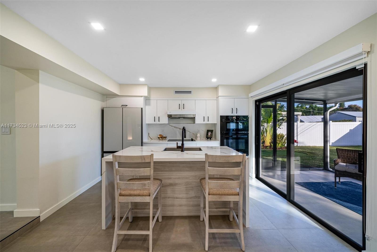 LAKE HEIGHTS - Residential
