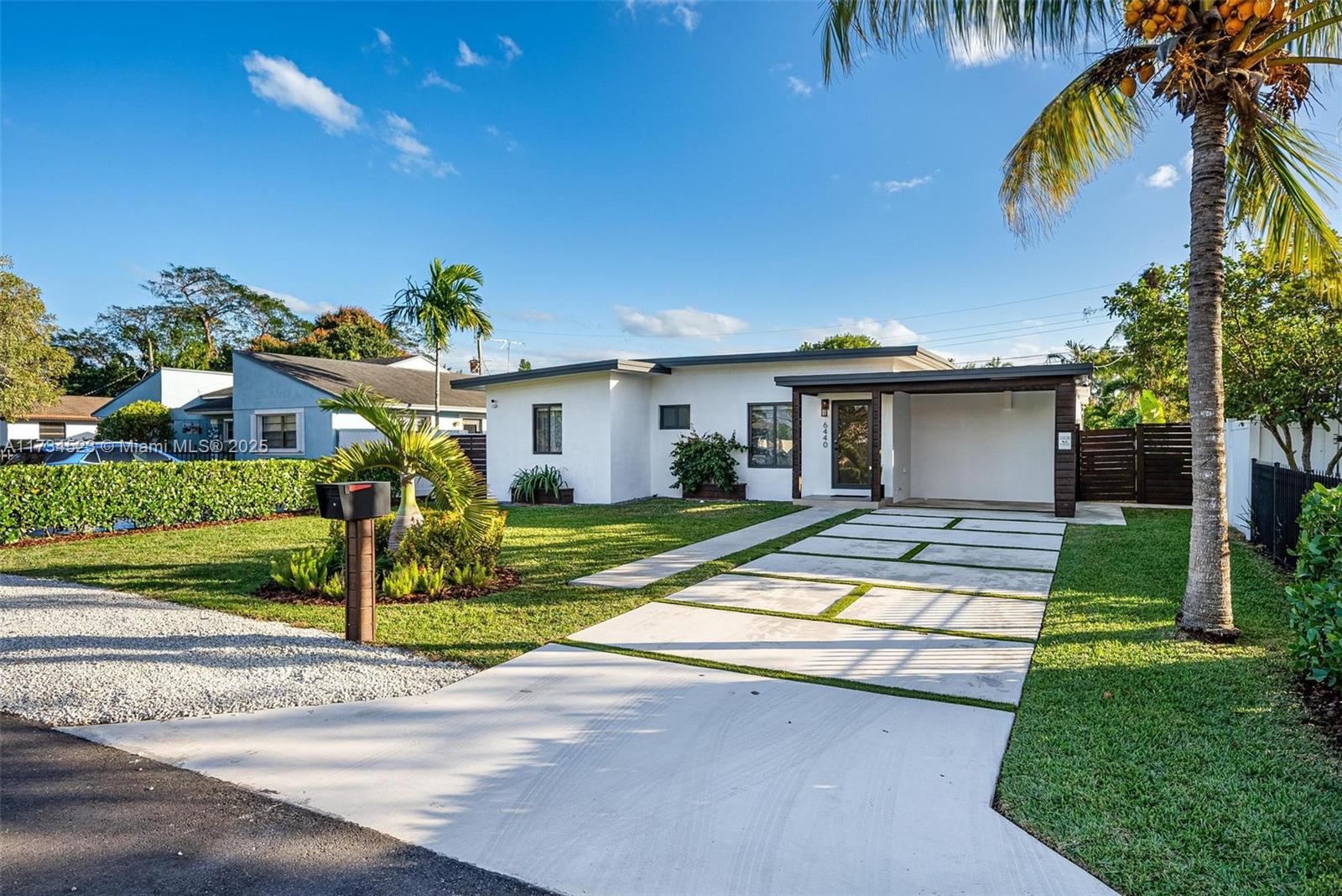 LAKE HEIGHTS - Residential