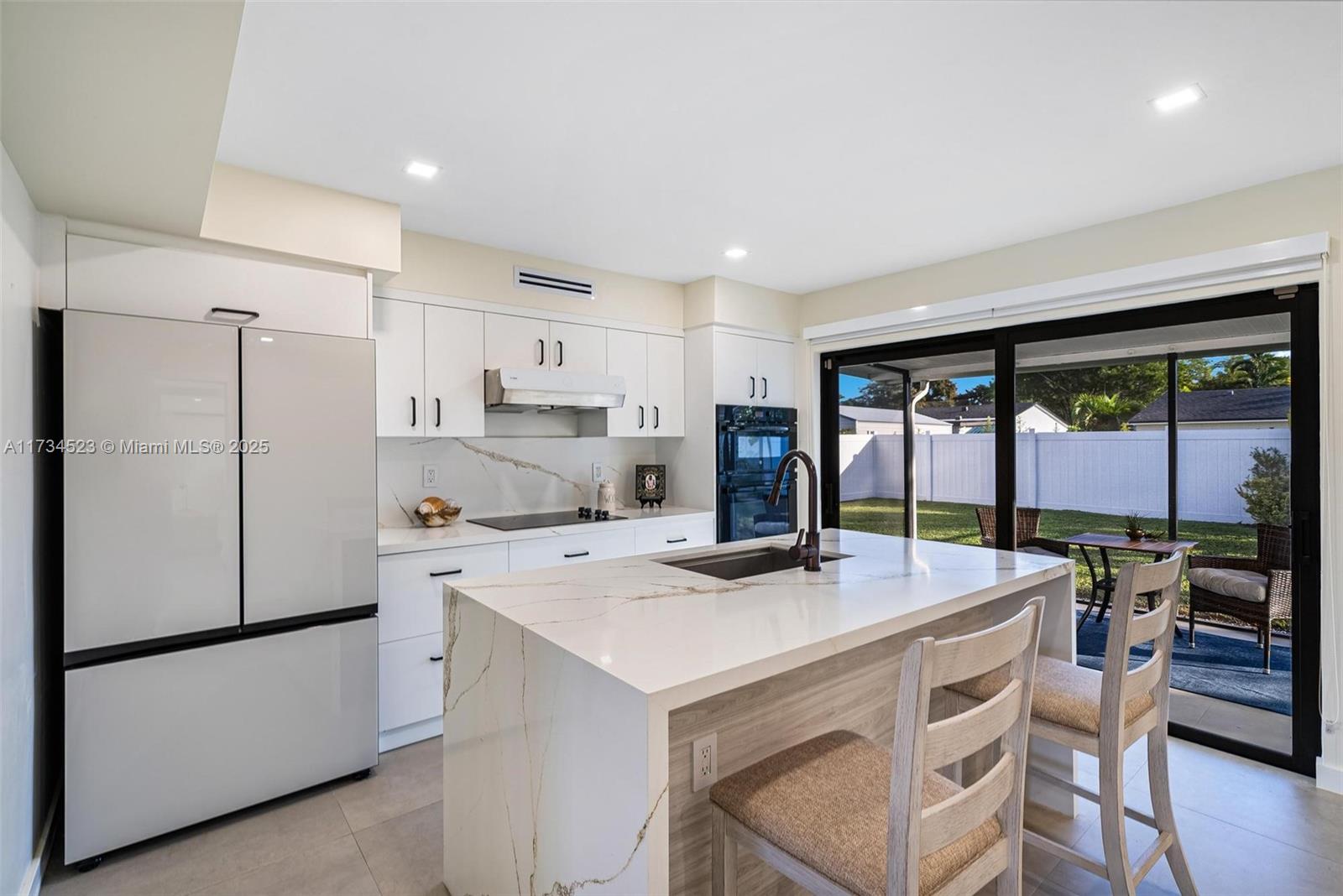 LAKE HEIGHTS - Residential