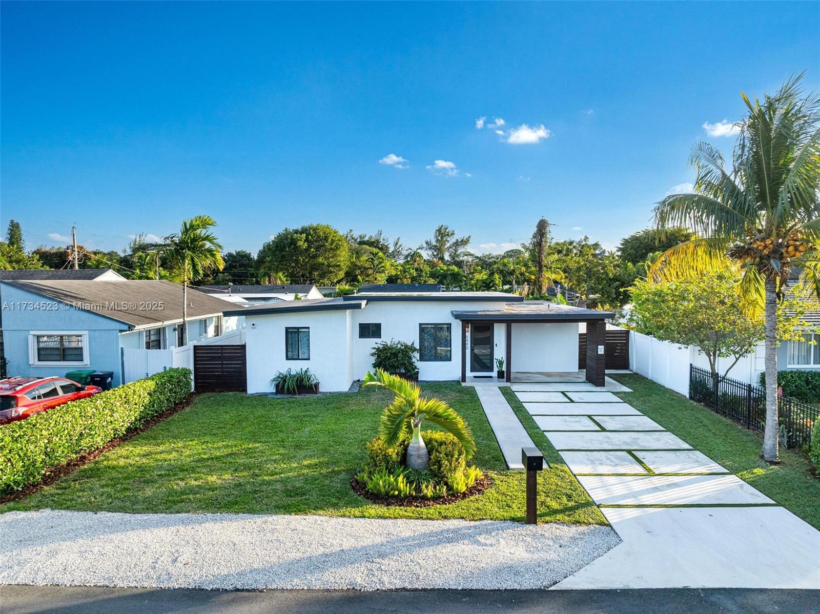 Property for Sale at 6440 Sw 42nd St, Miami, Broward County, Florida - Bedrooms: 3 
Bathrooms: 2  - $999,000