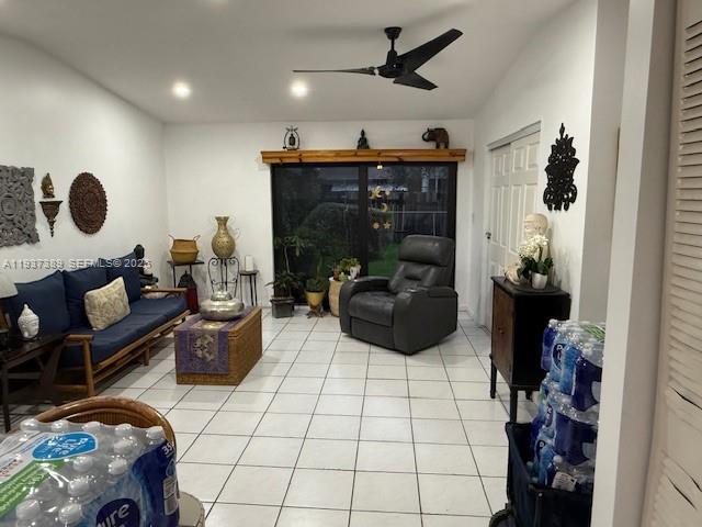 WESTBROOKE TWIN HOMES CON - Residential