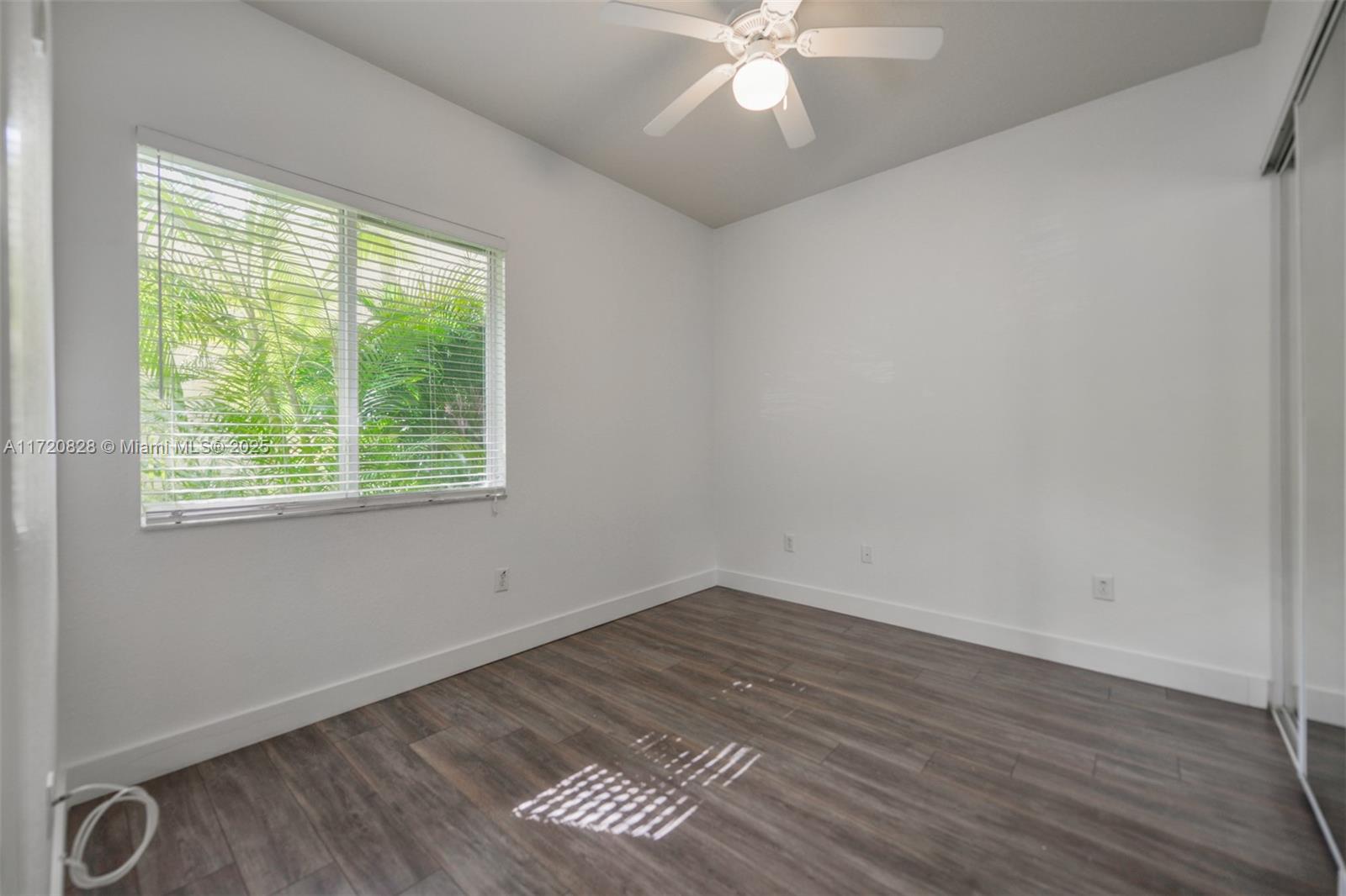 ROYAL POINT AT PALM AIRE - Residential