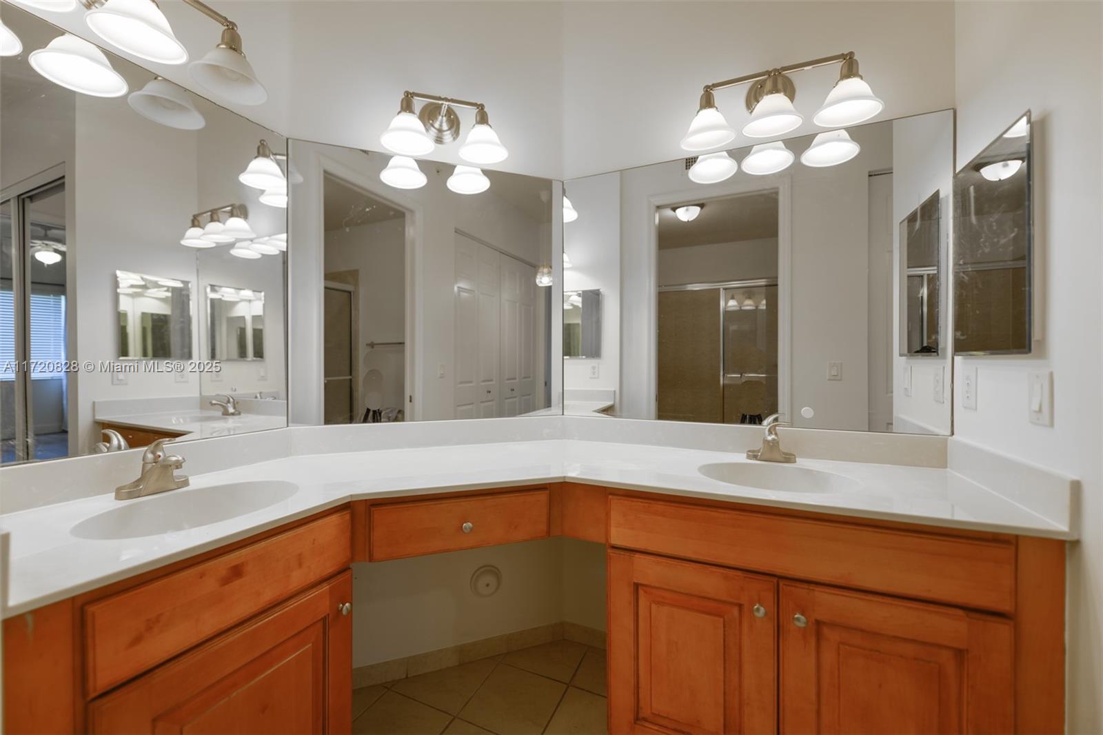 ROYAL POINT AT PALM AIRE - Residential